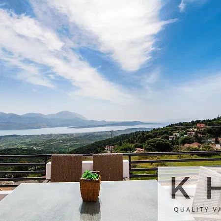 Aliki With Infinity Pool At Village Βίλα Kaminarata